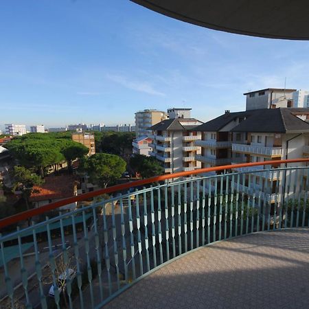 Appartamenti Puerto Do Sol Lignano Sabbiadoro Luaran gambar