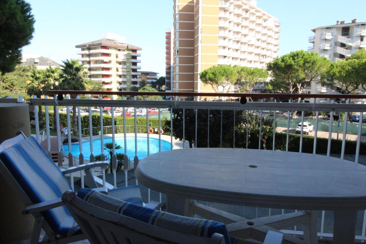 Appartamenti Puerto Do Sol Lignano Sabbiadoro Luaran gambar