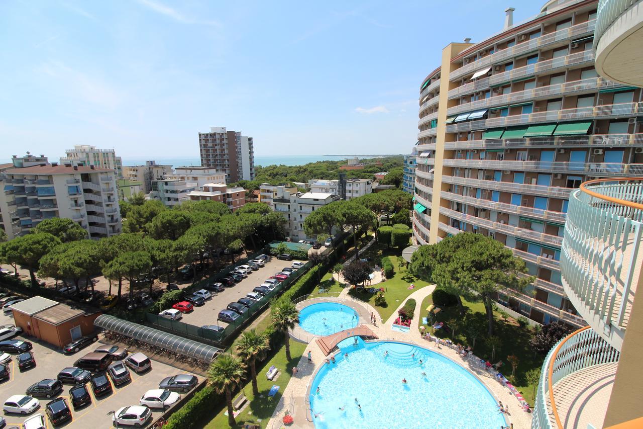Appartamenti Puerto Do Sol Lignano Sabbiadoro Luaran gambar
